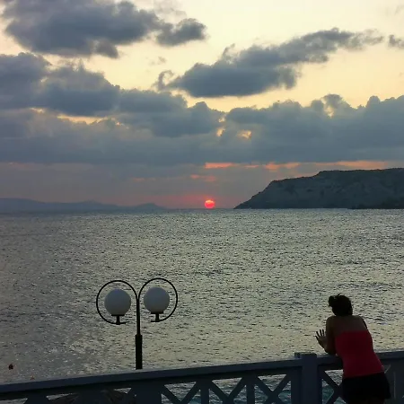Lenico Seafront וילה *